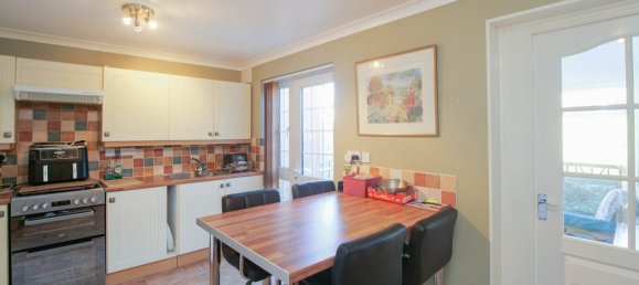 House in Clevedon, United Kingdom No. 2454 4