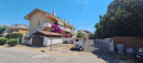 Casa de 3 divisões em Ardea, Italy N.º 307867 2