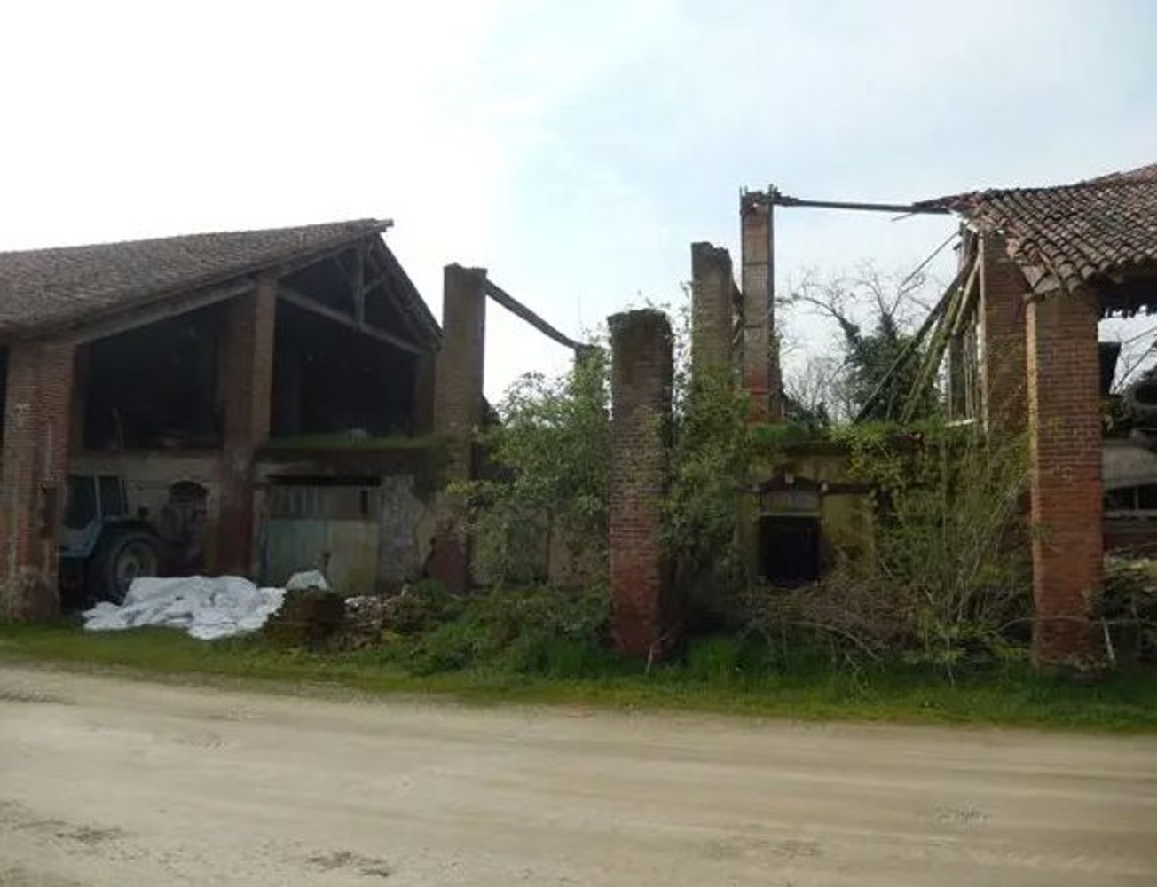 Коммерческая недвижимость 163м² в Меде, Италия № 372534