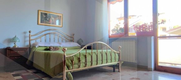 Apartamento de 4 habitaciónes en Montesilvano, Italy No. 17535 5