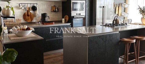 Пентхаус с 2 спальнями в Биркиркара, Мальта № 1608 4