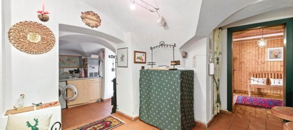 13-Zimmer Stadthaus in Krems an der Donau, Austria, Nr. 240209 23