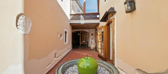 13-Zimmer Stadthaus in Krems an der Donau, Austria, Nr. 240209 2