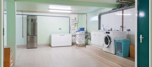 5 غرف نوم منزل في Sainte-Savine, France رقم 154848 23