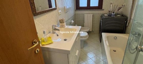 Apartamento de 5 habitaciónes en Montelabbate, Italy No. 35119 10