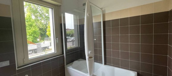 3 chambres Appartement à Romano di Lombardia, Italy No. 62097 14