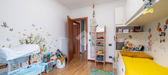 Дуплекс с 2 спальнями в Реджо Эмилия, Италия № 273382 18