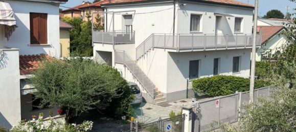 4 bedrooms House in Padua, Italy No. 339802 17