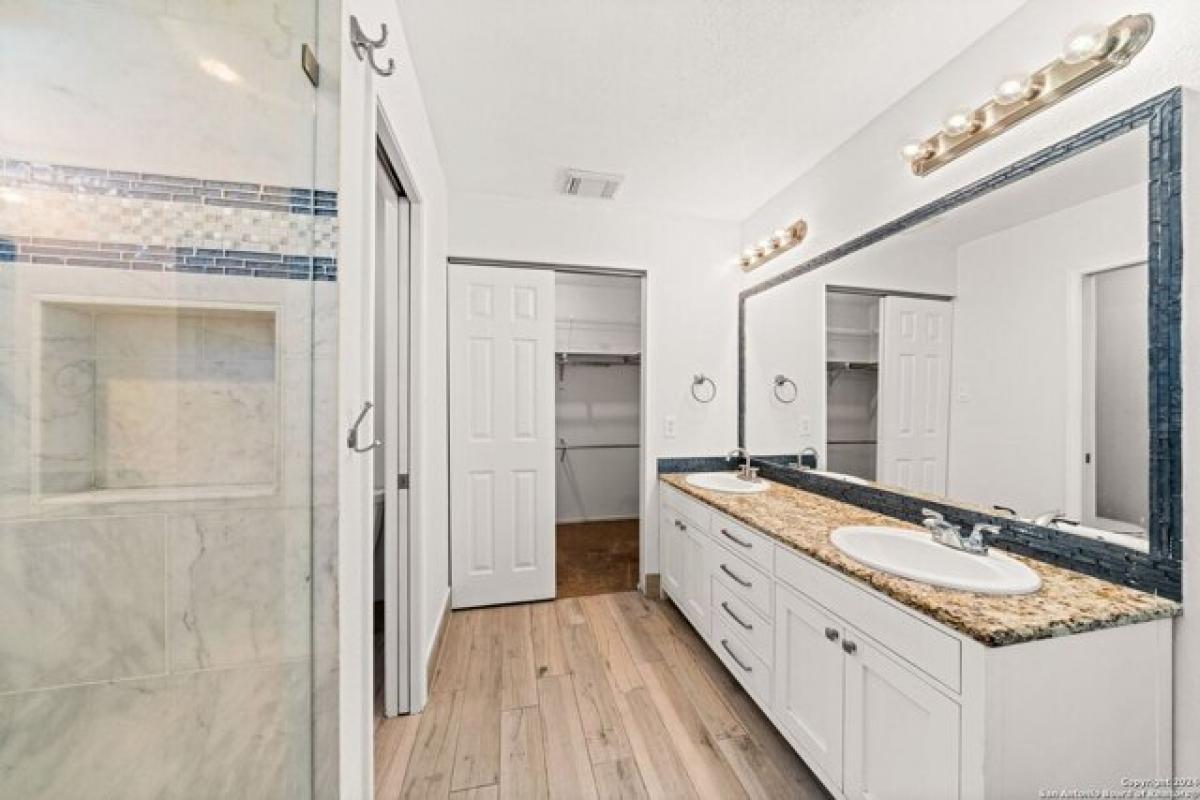 3 bedrooms House in San Antonio, USA No. 373373