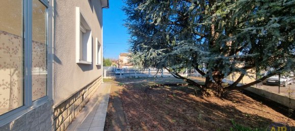 Дом с 5 спальнями в Либурн, Франция № 106478 8