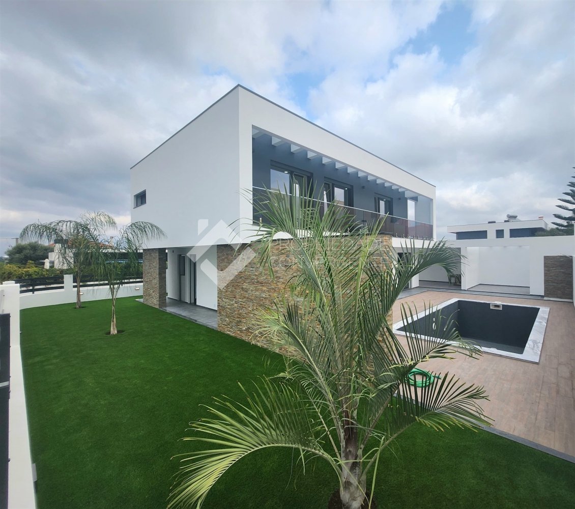 4 bedrooms House in Setubal, Portugal No. 145836