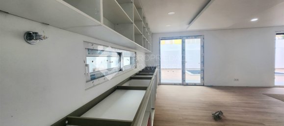 4 bedrooms House in Setubal, Portugal No. 145836 15