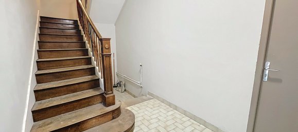 2 chambres Appartement à Saint-André-de-Corcy, France No. 321307 2