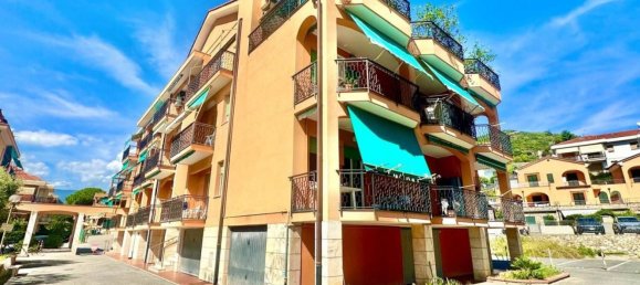 2 bedrooms Apartment in Pietra Ligure, Italy No. 372164 26
