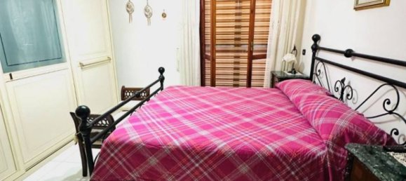 2 bedrooms Apartment in Giugliano in Campania, Italy No. 304856 12