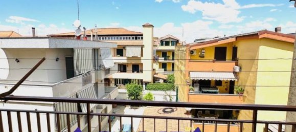 2 bedrooms Apartment in Giugliano in Campania, Italy No. 304856 5