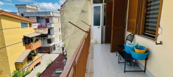 2 bedrooms Apartment in Giugliano in Campania, Italy No. 304856 6