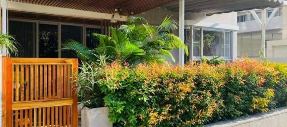 3 bedrooms Apartment in District 7, Vietnam No. 17814 2