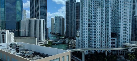 3 Schlafzimmer Wohnung in Miami, USA, Nr. 615949 20