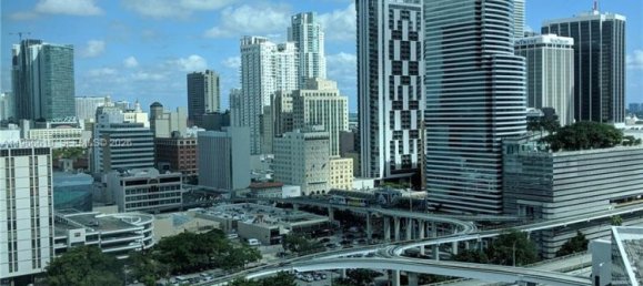 3 Schlafzimmer Wohnung in Miami, USA, Nr. 615949 24