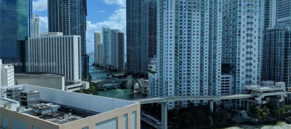 3 Schlafzimmer Wohnung in Miami, USA, Nr. 615949 22