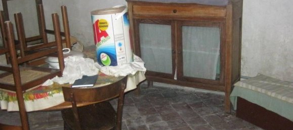 5 rooms House in Castelcucco, Italy No. 159736 5