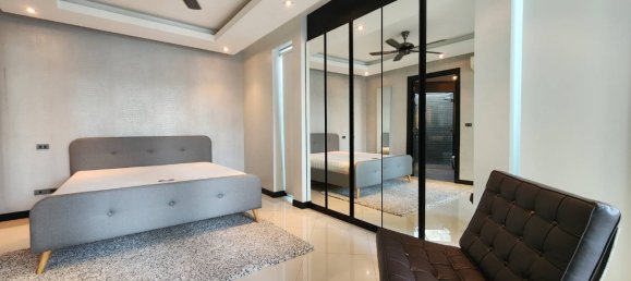 4 bedrooms Cafe / restaurant in Pattaya, Thailand No. 728 23