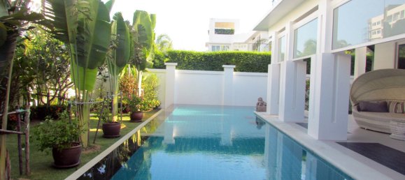 4 bedrooms Cafe / restaurant in Pattaya, Thailand No. 728 3