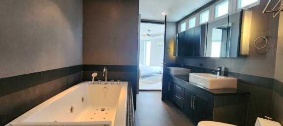 4 bedrooms Cafe / restaurant in Pattaya, Thailand No. 728 30