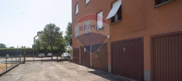 3 bedrooms Apartment in Parma, Italy No. 311293 19