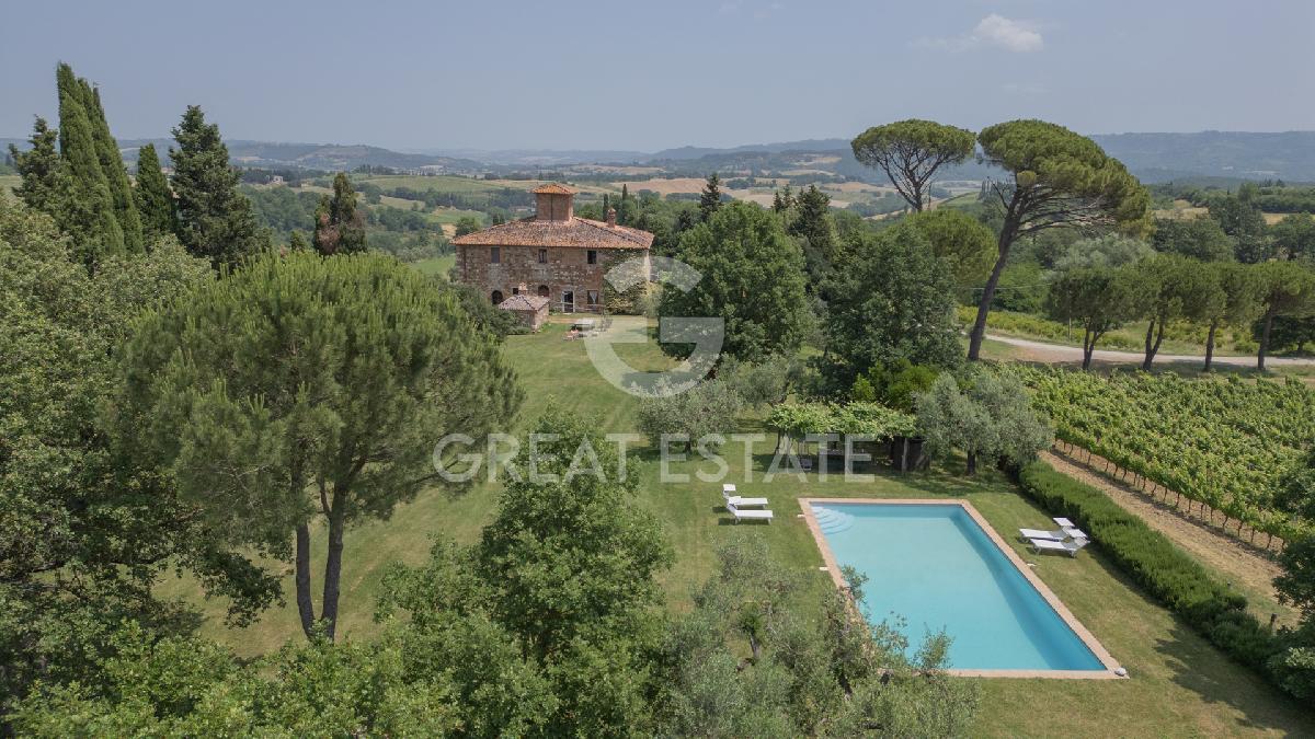 7 bedrooms House in Cetona, Italy No. 288063