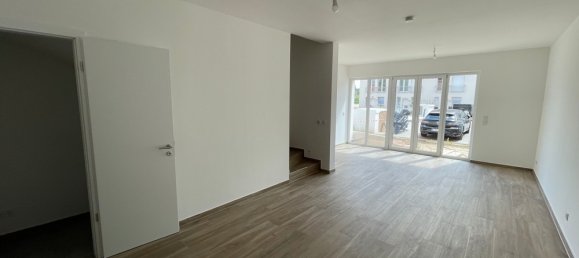 5 bedrooms Townhouse in Heinersdorf, Germany No. 16610 2