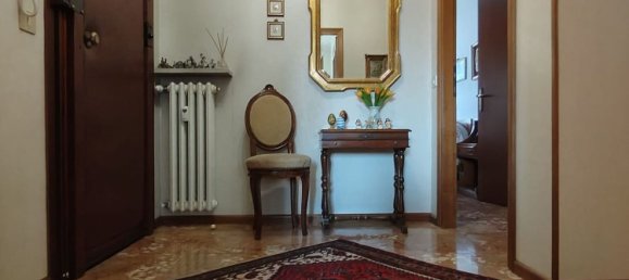 5 rooms Apartment in Alessandria, Italy No. 220397 12