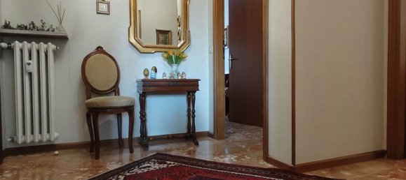 5 rooms Apartment in Alessandria, Italy No. 220397 11