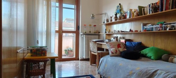 5 rooms Apartment in Alessandria, Italy No. 220397 7