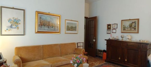5 rooms Apartment in Alessandria, Italy No. 220397 6