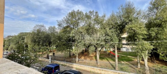 2 bedrooms Apartment in Rome, Italy No. 90540 14