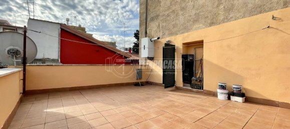 2 bedrooms Apartment in Rome, Italy No. 90540 13