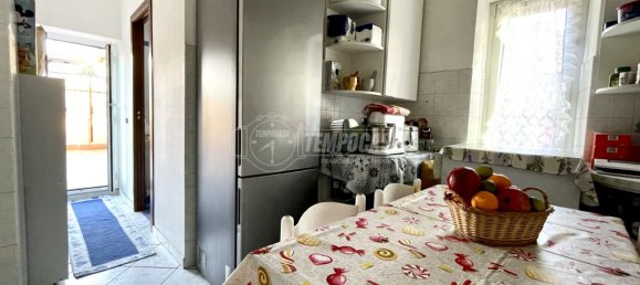 2 bedrooms Apartment in Rome, Italy No. 90540 10