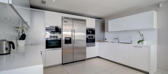 5 Schlafzimmer Villa in Marbella, Spain, Nr. 84312 10