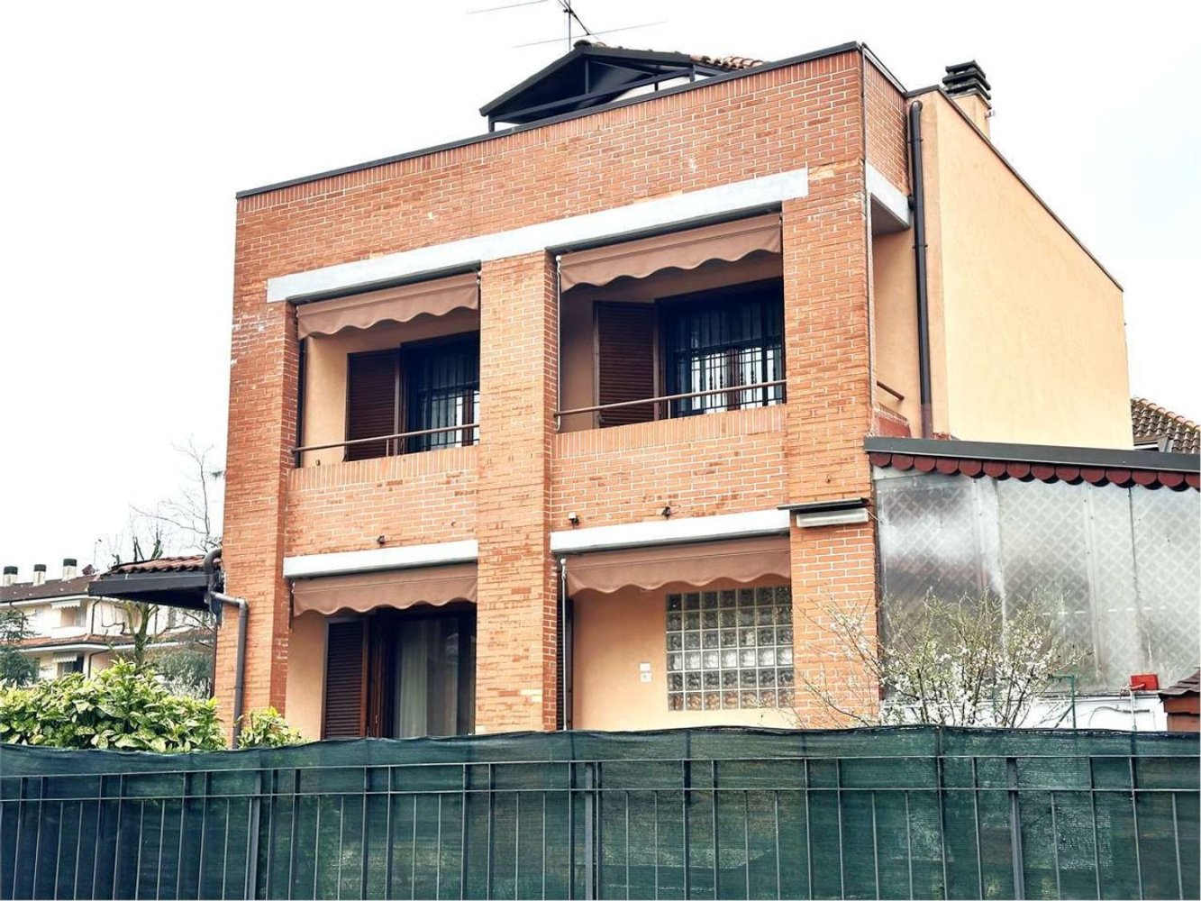 4 rooms Villa in Liscate, Italy No. 54718