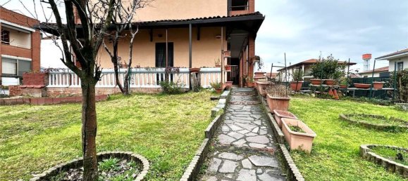 4 rooms Villa in Liscate, Italy No. 54718 2