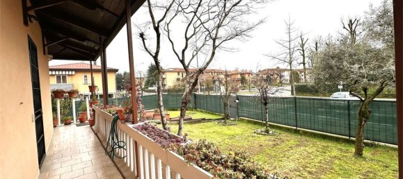 4 rooms Villa in Liscate, Italy No. 54718 7