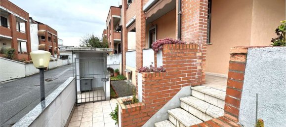 4 rooms Villa in Liscate, Italy No. 54718 3