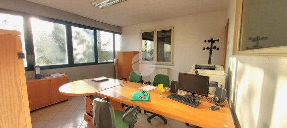 Entrepôt à Volpiano, Italy 287m² No. 83944 16