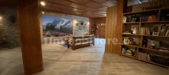 3 bedrooms Villa in Fontainemore, Italy No. 128253 33