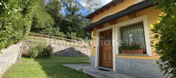 3 bedrooms Villa in Fontainemore, Italy No. 128253 4