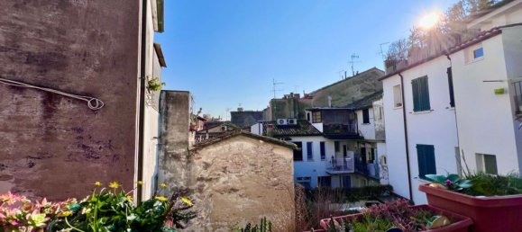 4-salle Appartement à Cesena, Italy No. 115031 3