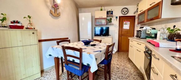 4-salle Appartement à Cesena, Italy No. 115031 16
