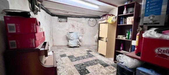 4-salle Appartement à Cesena, Italy No. 115031 31